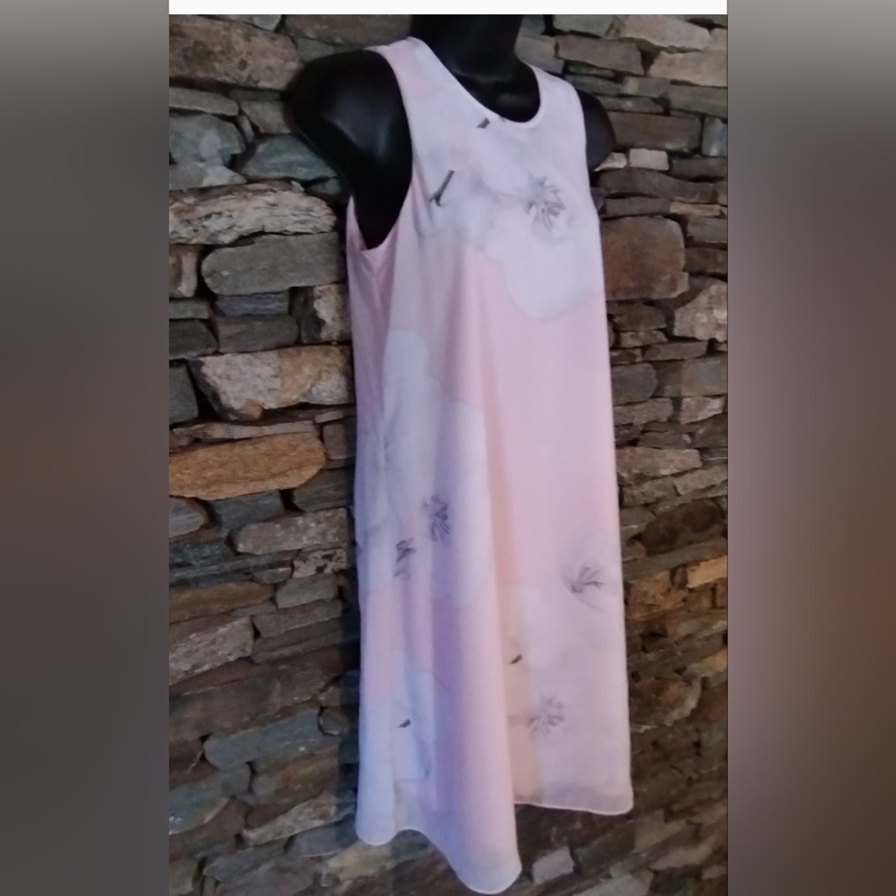 Calvin Klein size six pale pink floral crew neck soft shift dress - Picture 6 of 8